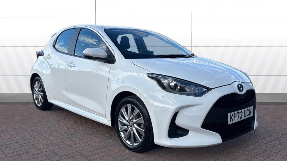 Toyota Yaris 1.5 Hybrid Icon 5dr CVT Hybrid Hatchback - Image 1
