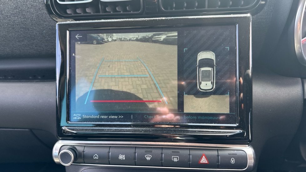Citroen C3 Aircross 1.2 PureTech 130 Shine Plus 5dr EAT6 Petrol Hatchback - Image 24