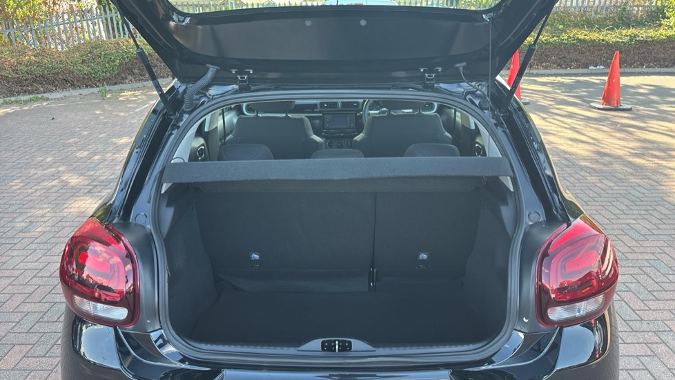 Citroen C3 1.2 PureTech You 5dr Petrol Hatchback - Image 4