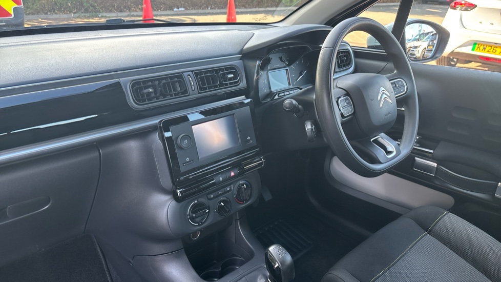 Citroen C3 1.2 PureTech You 5dr Petrol Hatchback - Image 9