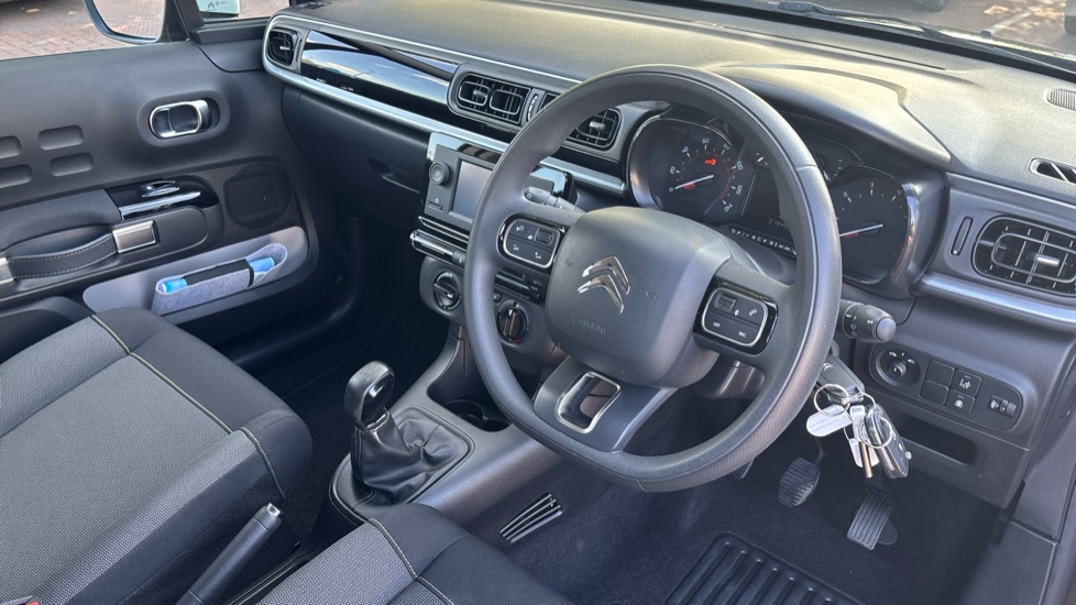 Citroen C3 1.2 PureTech You 5dr Petrol Hatchback - Image 11