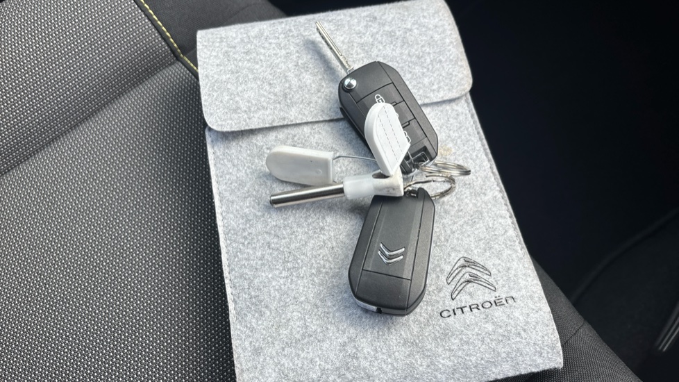 Citroen C3 1.2 PureTech You 5dr Petrol Hatchback - Image 19