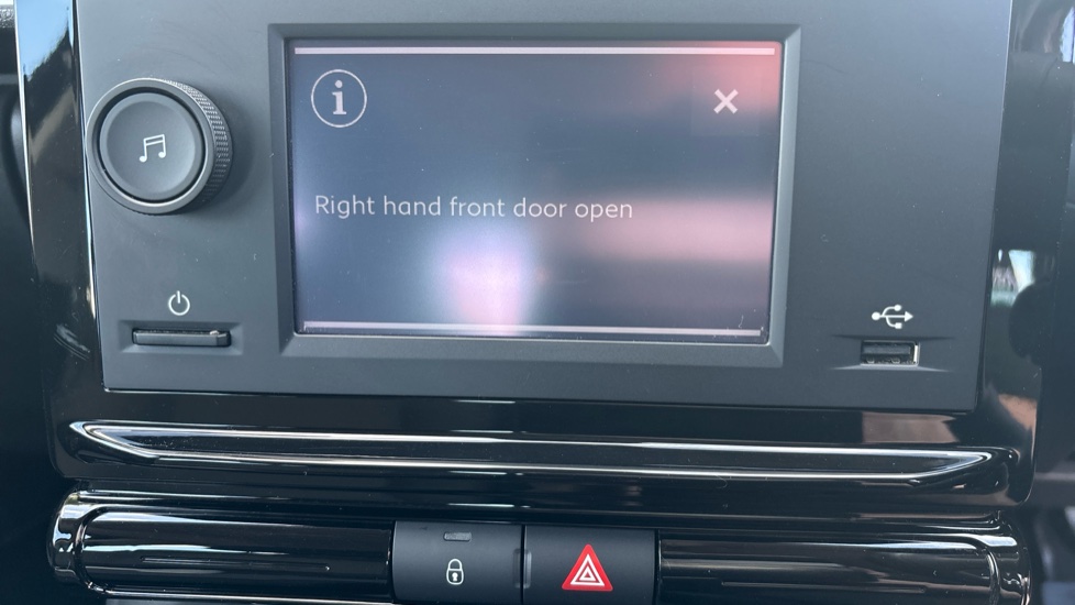 Citroen C3 1.2 PureTech You 5dr Petrol Hatchback - Image 22