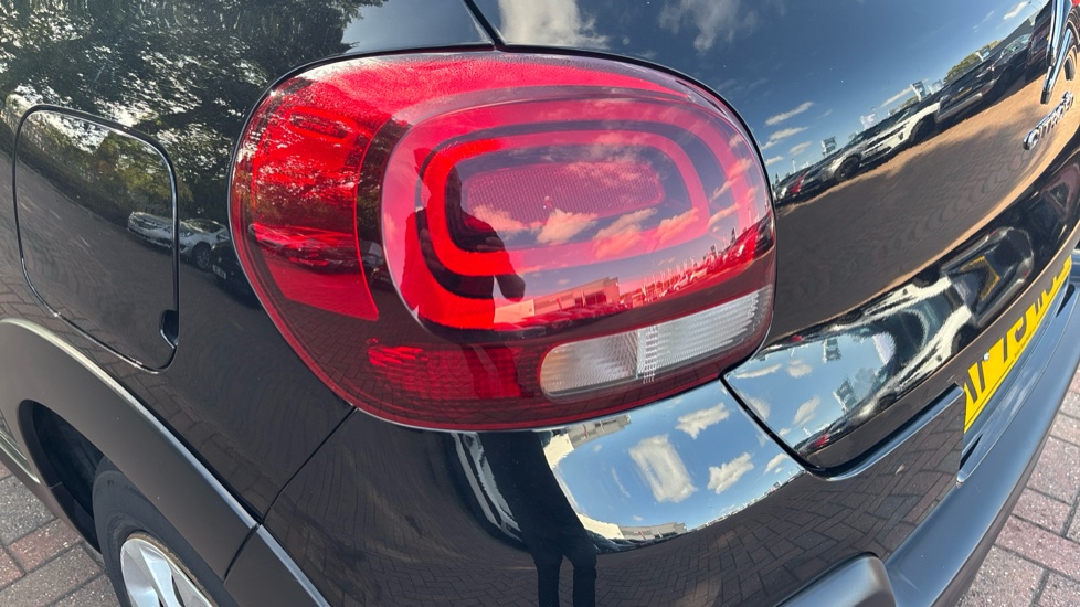 Citroen C3 1.2 PureTech You 5dr Petrol Hatchback - Image 38