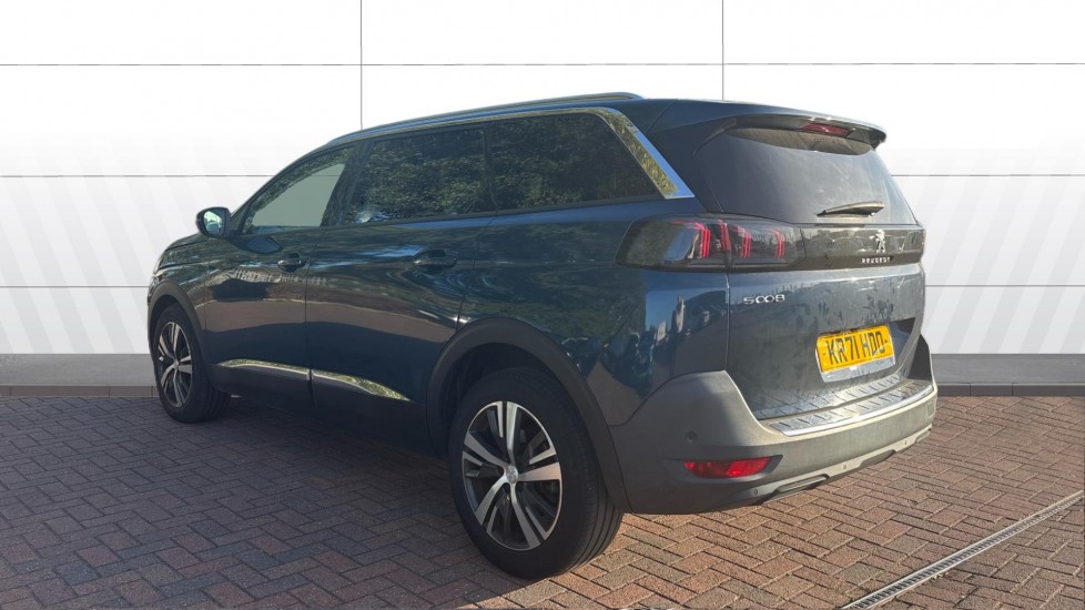 Peugeot 5008 1.2 PureTech Allure Premium 5dr EAT8 Petrol Estate - Image 2