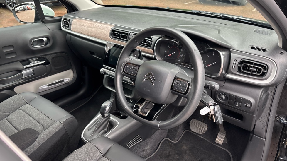 Citroen C3 1.2 PureTech 110 Shine Plus 5dr EAT6 Petrol Hatchback - Image 11