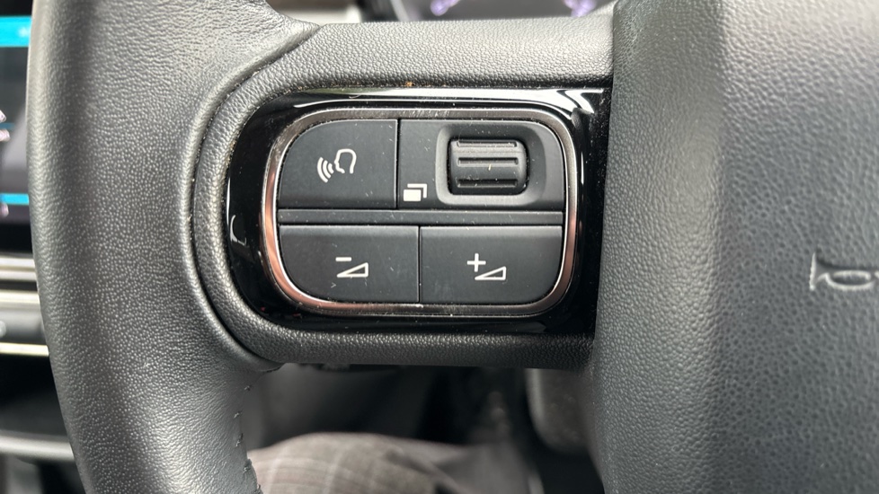 Citroen C3 1.2 PureTech 110 Shine Plus 5dr EAT6 Petrol Hatchback - Image 29