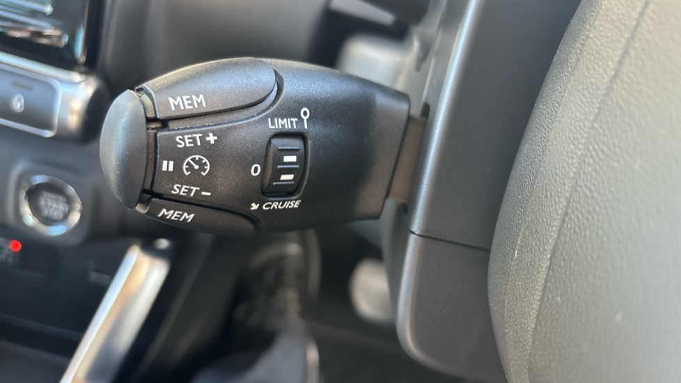 Citroen C3 Aircross 1.2 PureTech 130 Max 5dr EAT6 Petrol Hatchback - Image 32