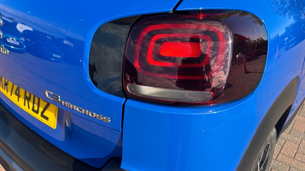 Citroen C3 Aircross 1.2 PureTech 130 Max 5dr EAT6 Petrol Hatchback - Image 42