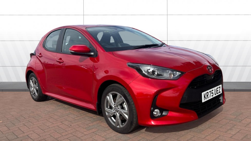 Toyota Yaris 1.5 Hybrid Icon 5dr CVT Hybrid Hatchback - Image 1