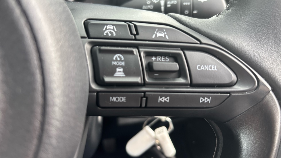 Toyota Yaris 1.5 Hybrid Icon 5dr CVT Hybrid Hatchback - Image 32