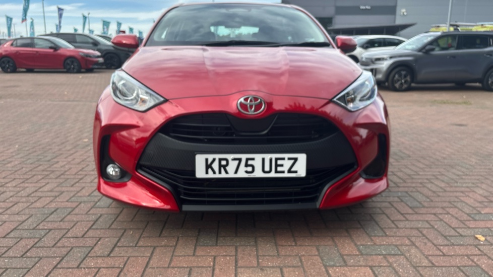 Toyota Yaris 1.5 Hybrid Icon 5dr CVT Hybrid Hatchback - Image 38