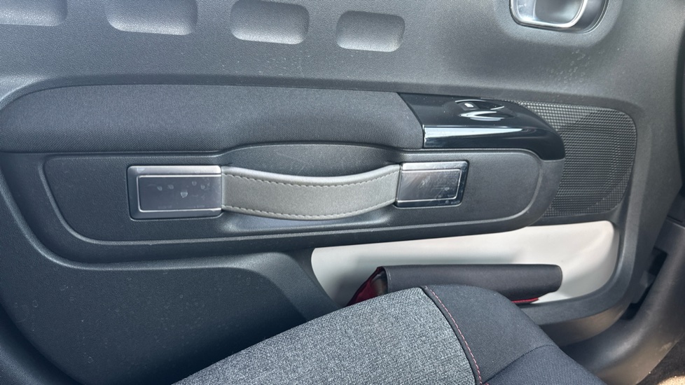 Citroen C3 1.2 PureTech 82 Flair Nav Edition 5dr Petrol Hatchback - Image 31