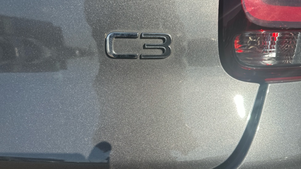 Citroen C3 1.2 PureTech 82 Flair Nav Edition 5dr Petrol Hatchback - Image 39