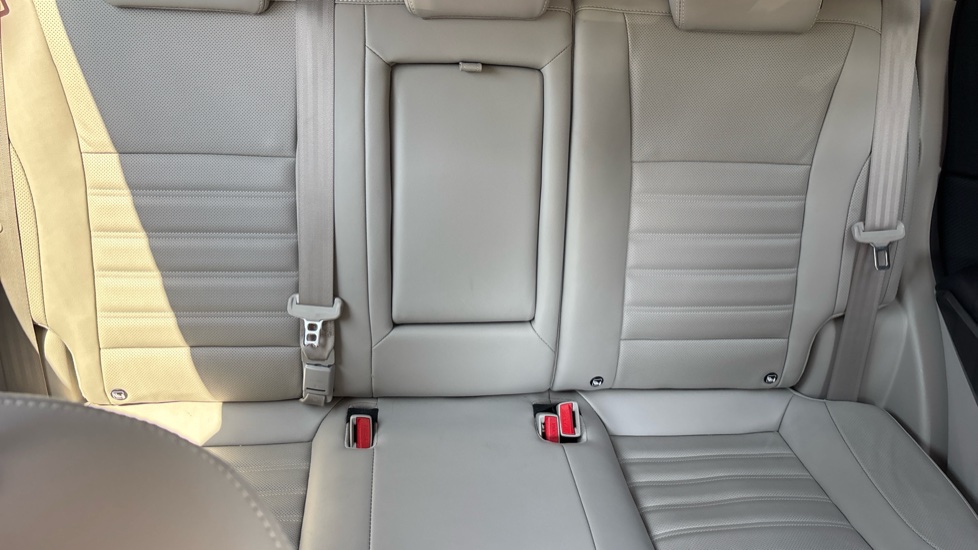 Ssangyong Tivoli 1.5P Ultimate Auto 5dr Petrol Hatchback - Image 15