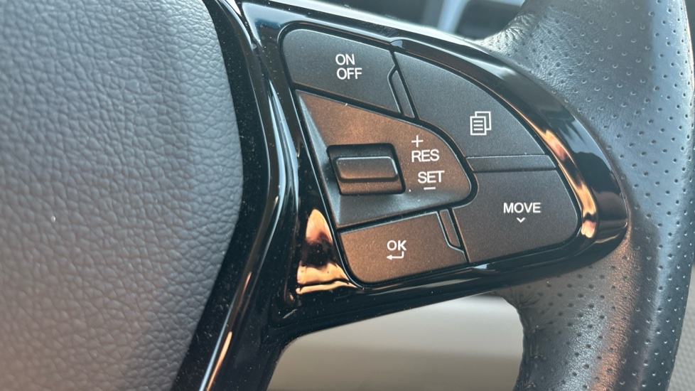Ssangyong Tivoli 1.5P Ultimate Auto 5dr Petrol Hatchback - Image 32