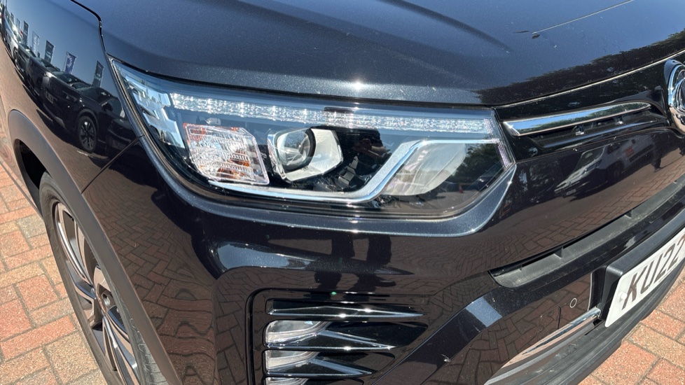 Ssangyong Tivoli 1.5P Ultimate Auto 5dr Petrol Hatchback - Image 38