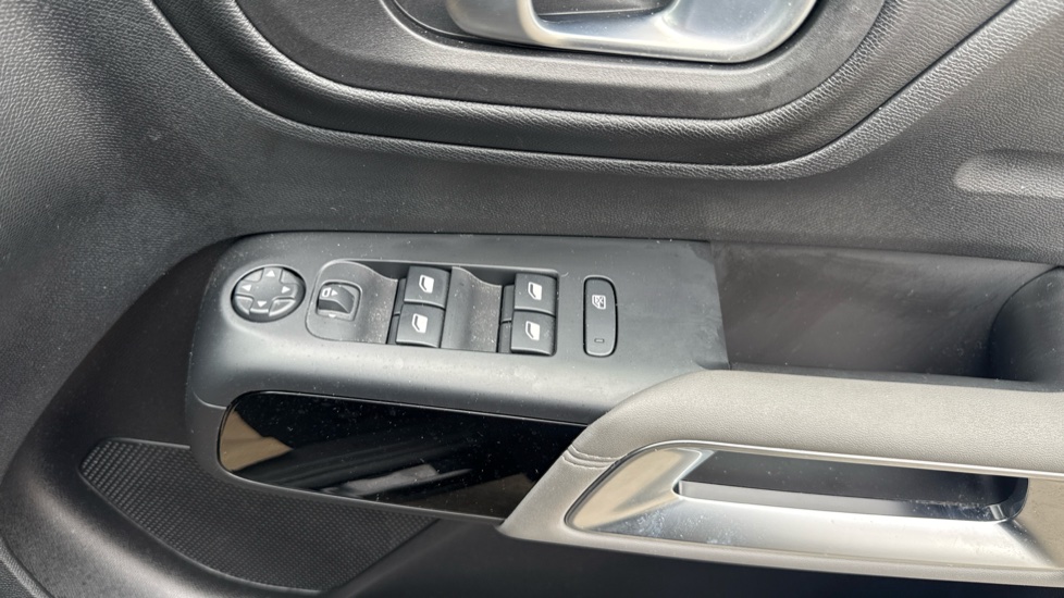 Citroen C5 Aircross 1.5 BlueHDi 130 Flair 5dr EAT8 Diesel Hatchback - Image 23