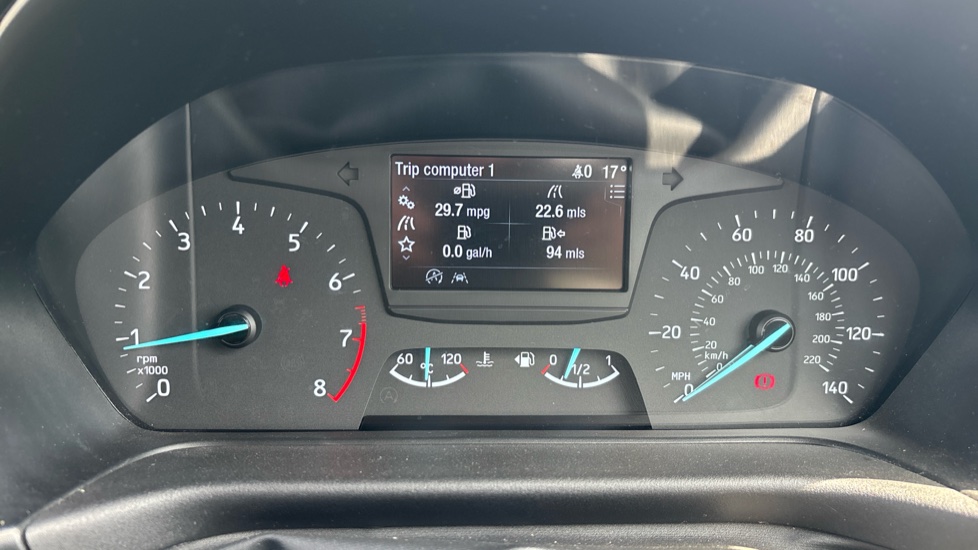 Ford Fiesta 1.1 Zetec 5dr Petrol Hatchback - Image 18