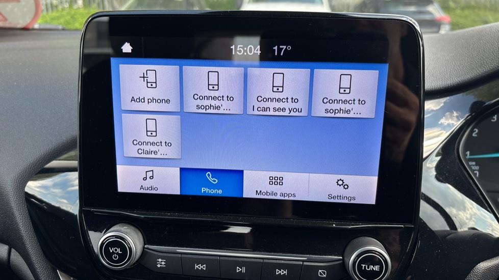 Ford Fiesta 1.1 Zetec 5dr Petrol Hatchback - Image 21