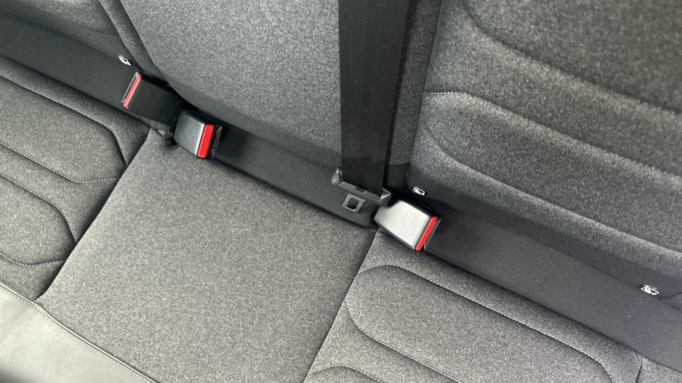 Citroen C3 1.2 PureTech Flair Plus 5dr Petrol Hatchback - Image 17