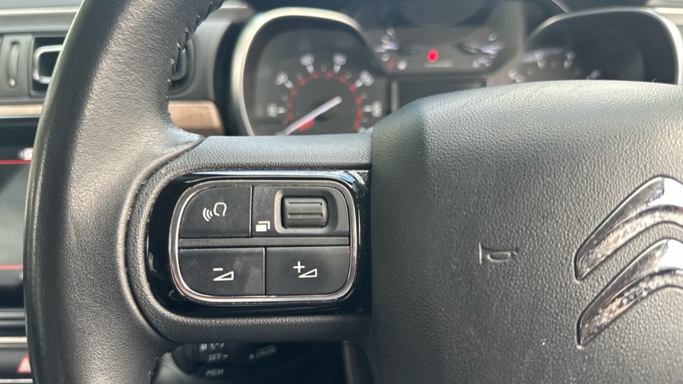 Citroen C3 1.2 PureTech Flair Plus 5dr Petrol Hatchback - Image 25