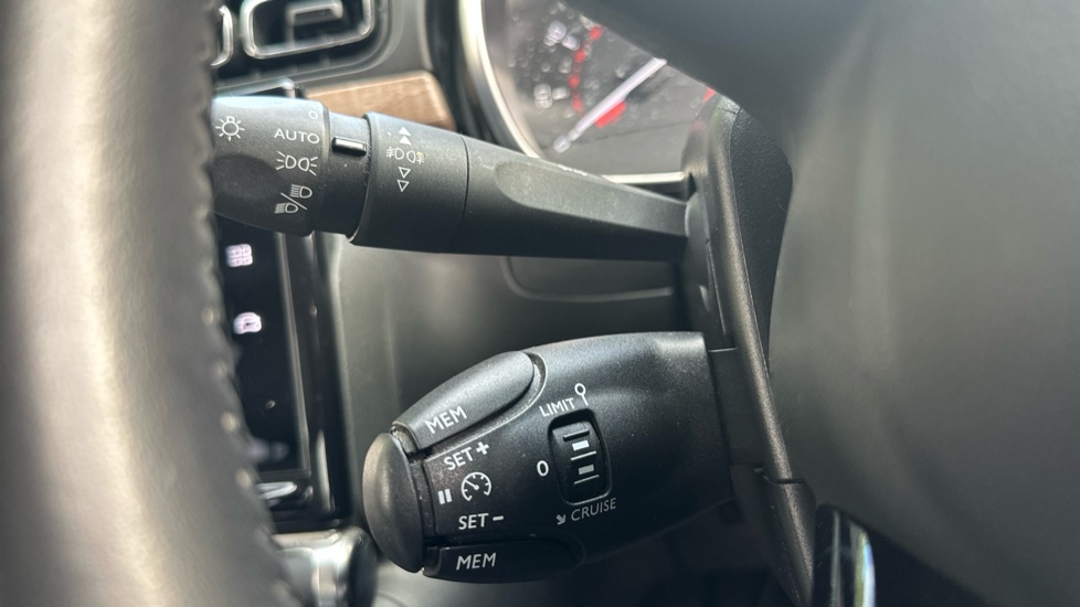 Citroen C3 1.2 PureTech Flair Plus 5dr Petrol Hatchback - Image 28