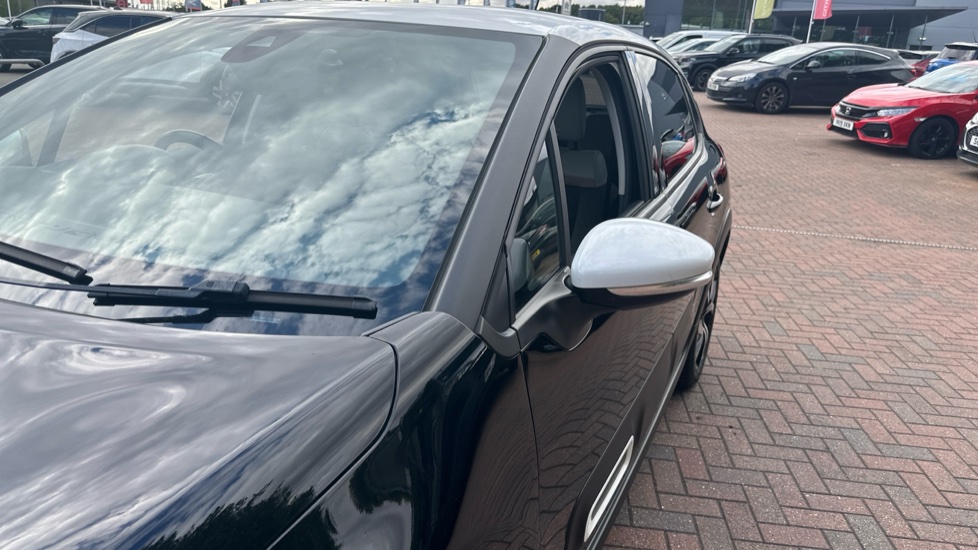 Citroen C3 1.2 PureTech Flair Plus 5dr Petrol Hatchback - Image 36