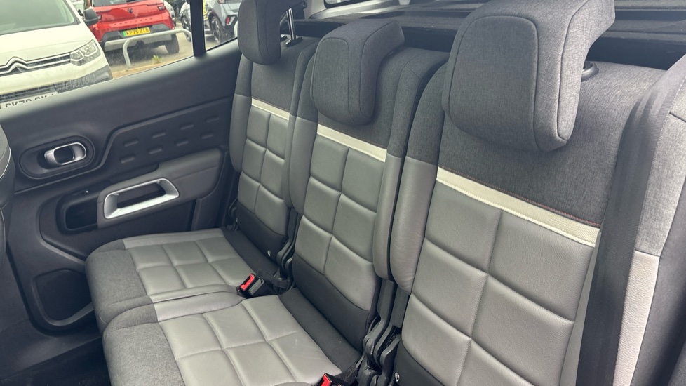 Citroen C5 Aircross 1.6 PureTech 180 Flair Plus 5dr EAT8 Petrol Hatchback - Image 16