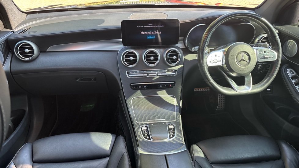 Mercedes-Benz GLC Coupe GLC 300d 4Matic AMG Line Prem Plus 5dr 9G-Tronic Diesel Estate - Image 10