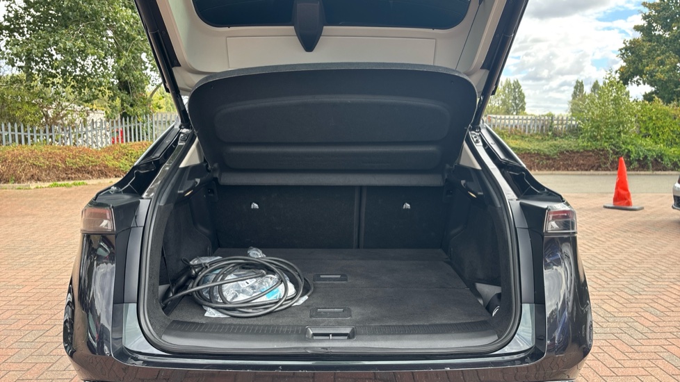 Nissan ARIYA 160kW Advance 63kWh 22kWCh 5dr Auto Electric Hatchback - Image 4