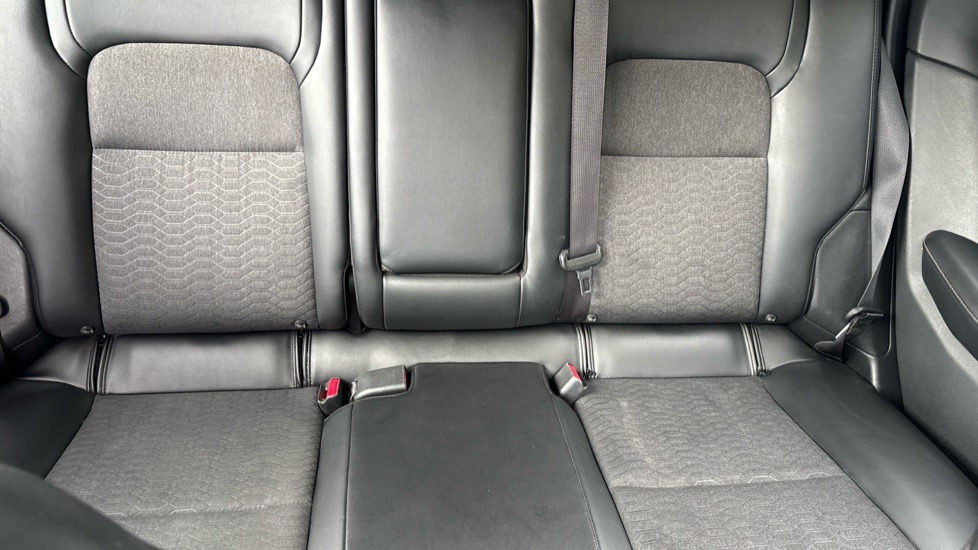 Nissan ARIYA 160kW Advance 63kWh 22kWCh 5dr Auto Electric Hatchback - Image 15