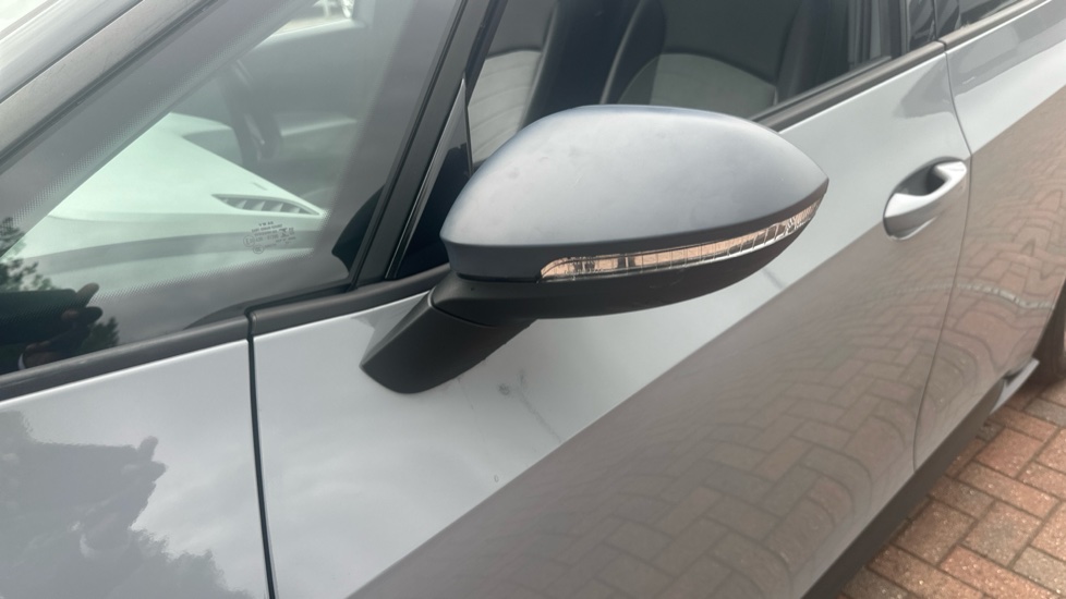 Volkswagen ID.3 107KW Family Pro 58kWh 5dr Auto Electric Hatchback - Image 32