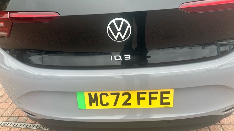 Volkswagen ID.3 107KW Family Pro 58kWh 5dr Auto Electric Hatchback - Image 35