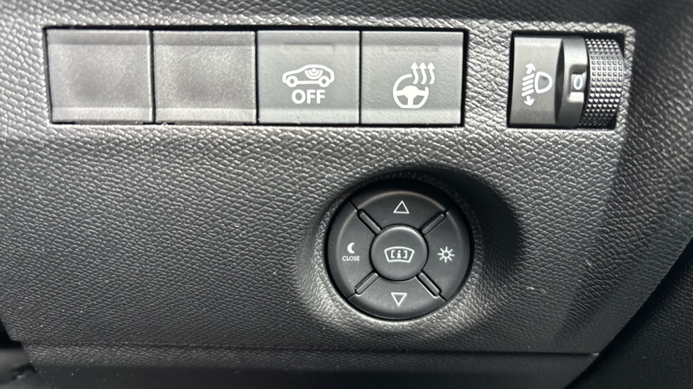 Citroen C4 1.2 PureTech [130] Max 5dr Auto Petrol Hatchback - Image 36