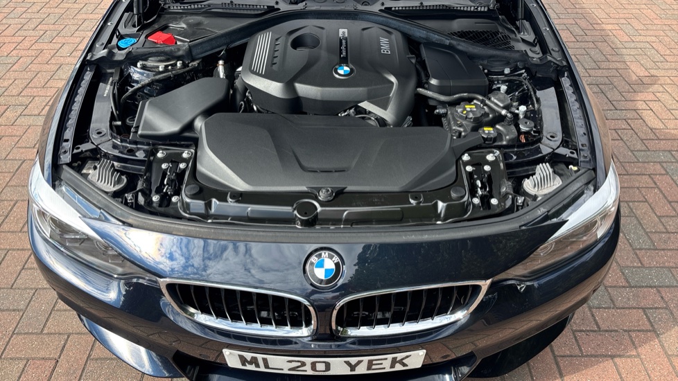 BMW 4 Series 420i M Sport 5dr [Professional Media] Petrol Hatchback - Image 8