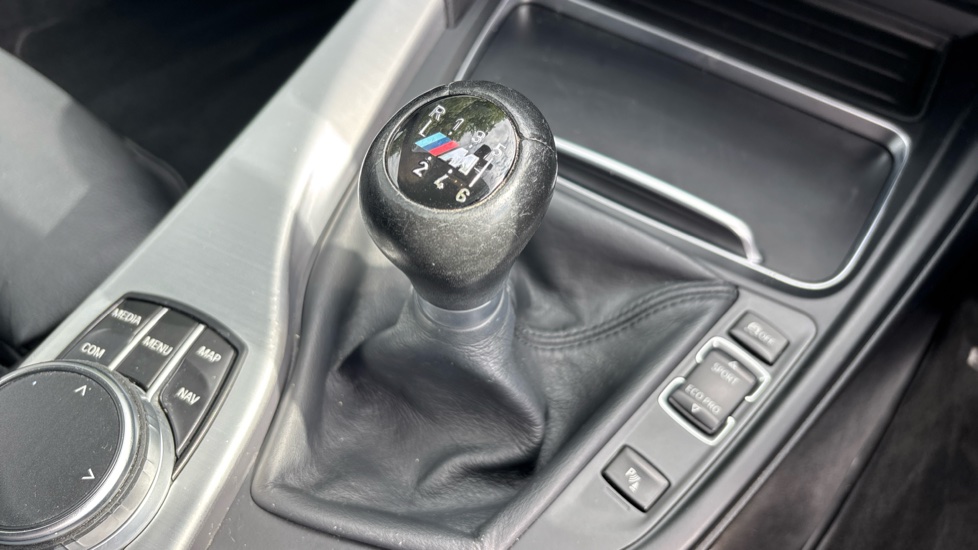 BMW 4 Series 420i M Sport 5dr [Professional Media] Petrol Hatchback - Image 13