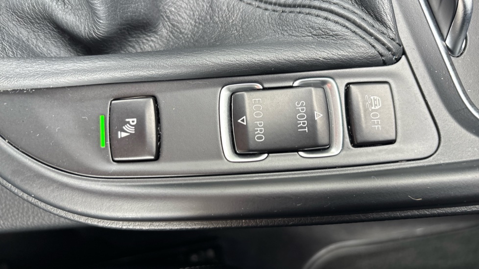BMW 4 Series 420i M Sport 5dr [Professional Media] Petrol Hatchback - Image 28
