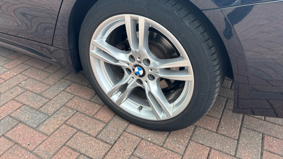 BMW 4 Series 420i M Sport 5dr [Professional Media] Petrol Hatchback - Image 44