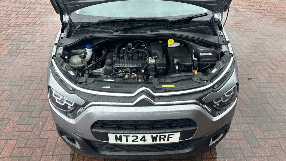 Citroen C3 1.2 PureTech Plus 5dr Petrol Hatchback - Image 8
