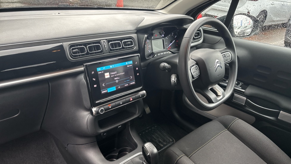 Citroen C3 1.2 PureTech Plus 5dr Petrol Hatchback - Image 9