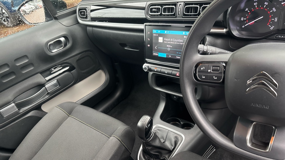 Citroen C3 1.2 PureTech Plus 5dr Petrol Hatchback - Image 14