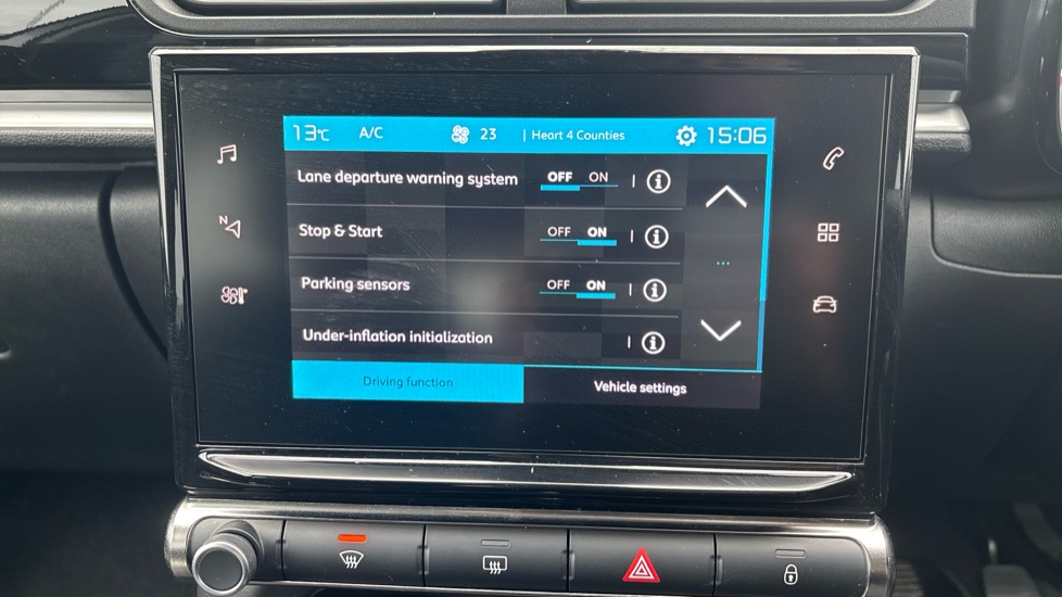 Citroen C3 1.2 PureTech Plus 5dr Petrol Hatchback - Image 26