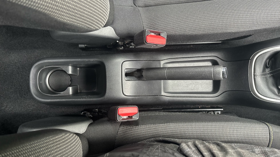 Citroen C3 1.2 PureTech Plus 5dr Petrol Hatchback - Image 29