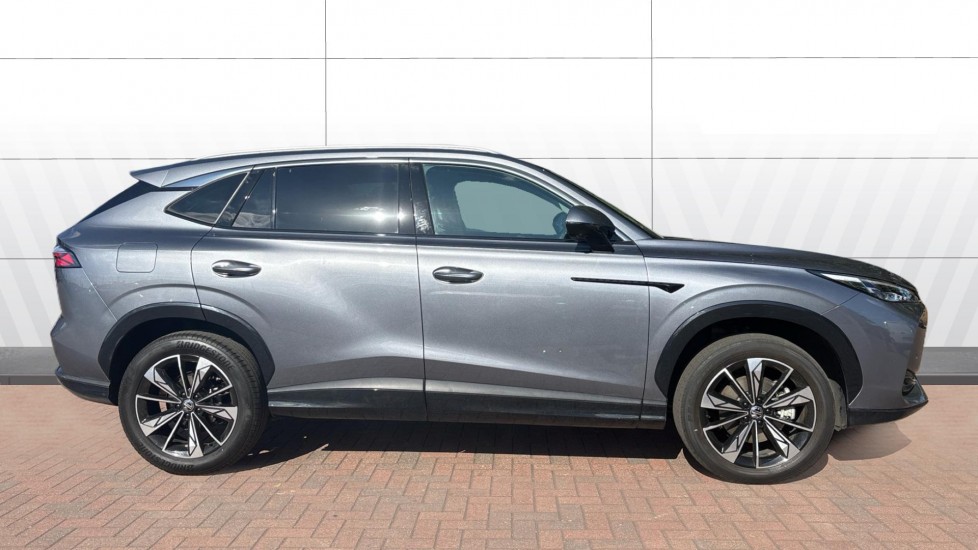 MG HS 1.5 T-GDI Trophy 5dr DCT Petrol Hatchback - Image 5
