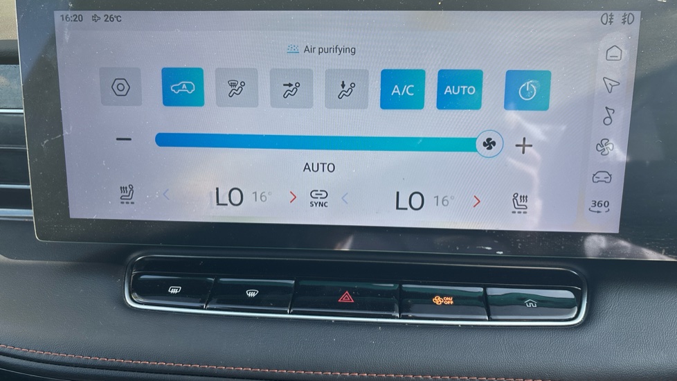 MG HS 1.5 T-GDI Trophy 5dr DCT Petrol Hatchback - Image 23
