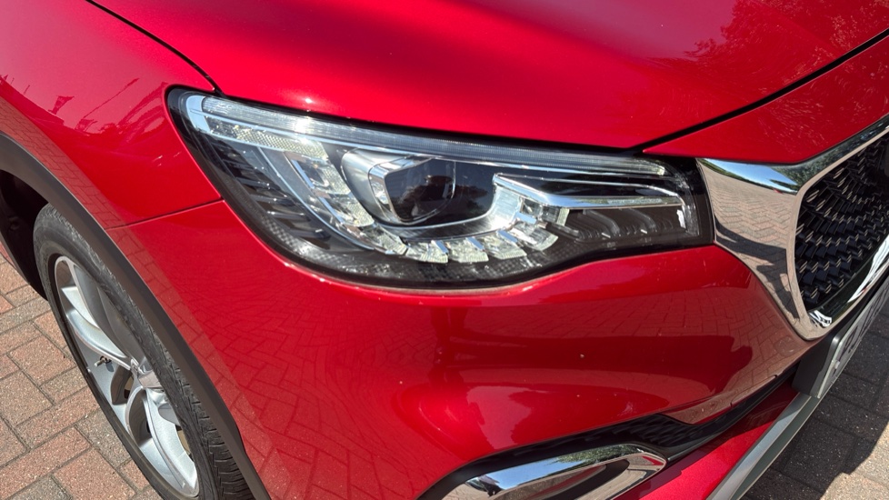 MG HS 1.5 T-GDI Exclusive 5dr DCT Petrol Hatchback - Image 40