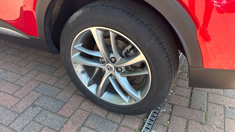 MG HS 1.5 T-GDI Exclusive 5dr DCT Petrol Hatchback - Image 46