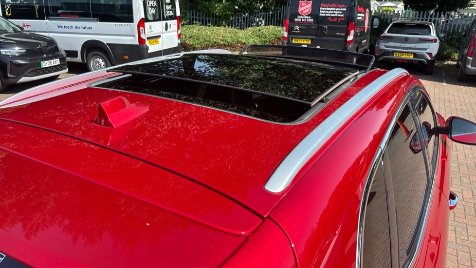MG HS 1.5 T-GDI Exclusive 5dr DCT Petrol Hatchback - Image 49