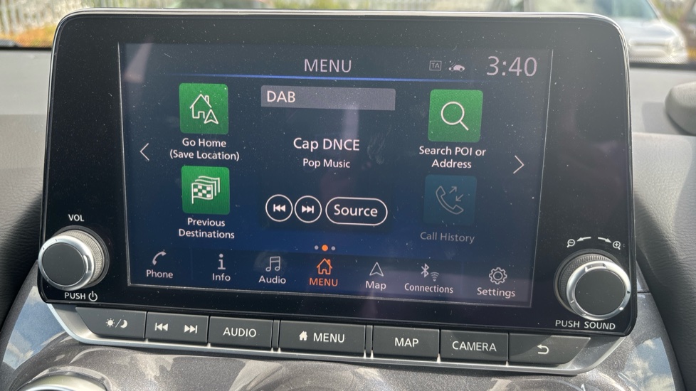 Nissan Juke 1.6 Hybrid N-Connecta 5dr Auto Hybrid Hatchback - Image 24